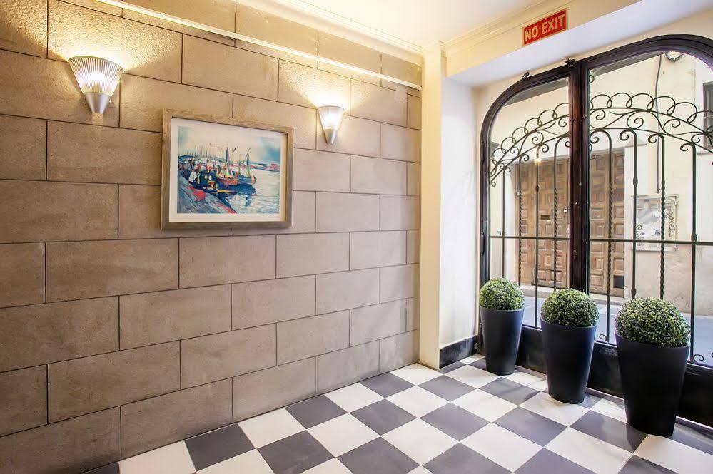 Apuntadores 8 Gasthuis 2*